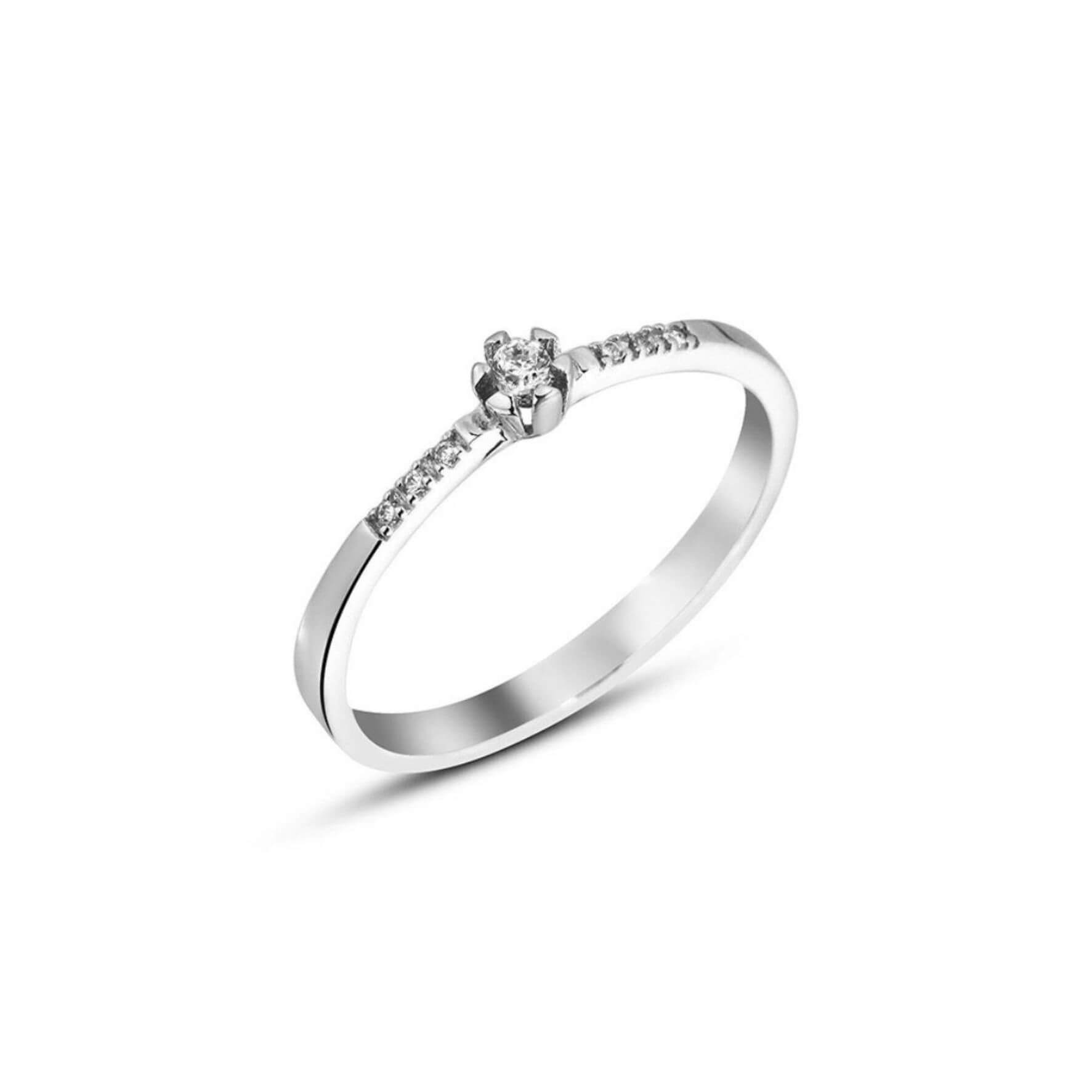 Dijamantski verenički prsten